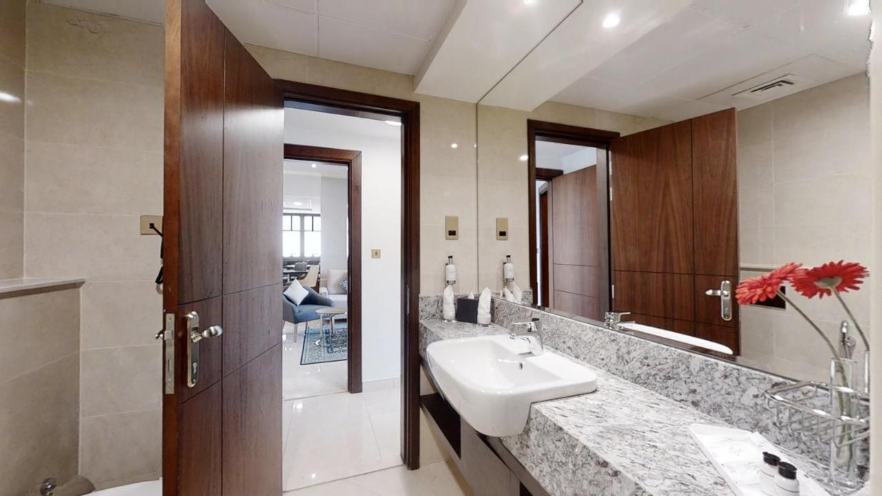 Suha Park Hotel Apartments, Waterfront Jaddaf ดูไบ ภายนอก รูปภาพ