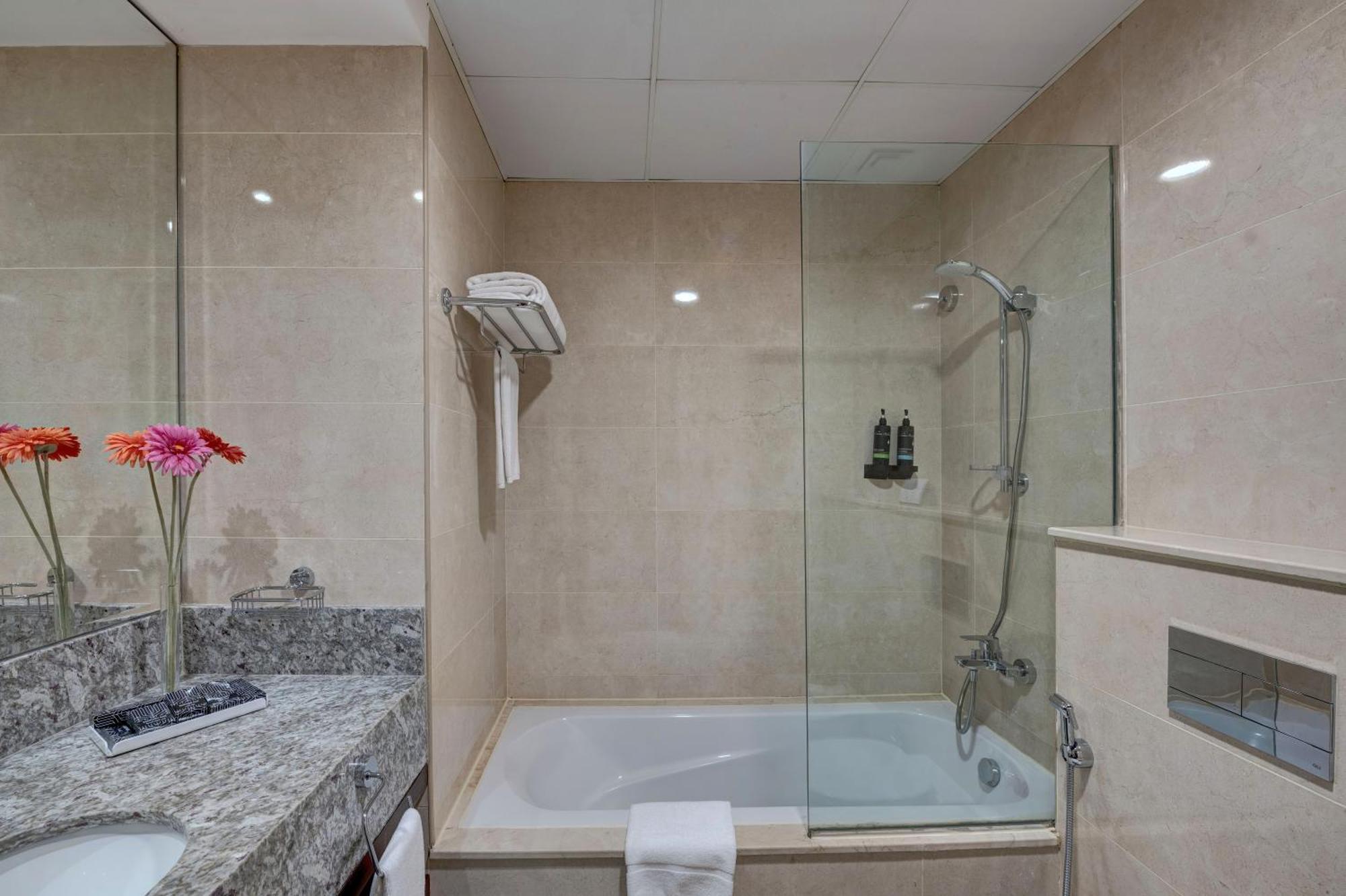 Suha Park Hotel Apartments, Waterfront Jaddaf ดูไบ ห้อง รูปภาพ