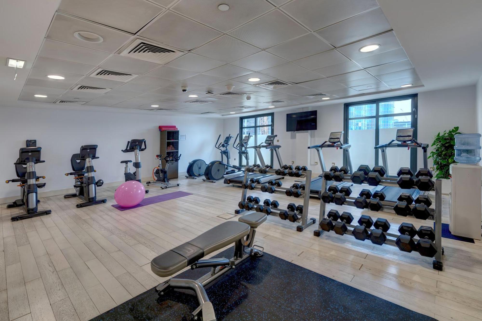 Suha Park Hotel Apartments, Waterfront Jaddaf ดูไบ ภายนอก รูปภาพ